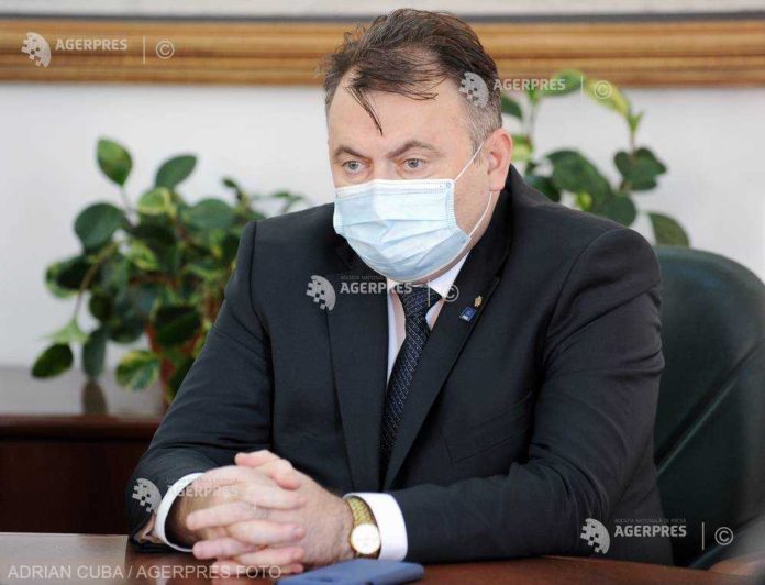 Ministrul Tătaru spune că sunt pregătite două acte normative în urma discuţiilor cu sindicatele din sănătate