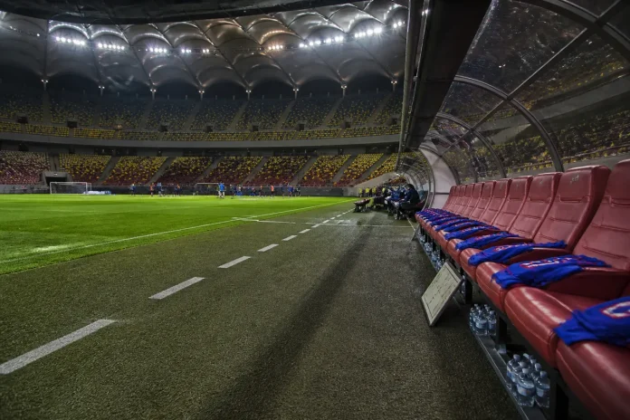 Denis Drăguș, inclus în lotul FCSB pentru duelul cu Petrolul
